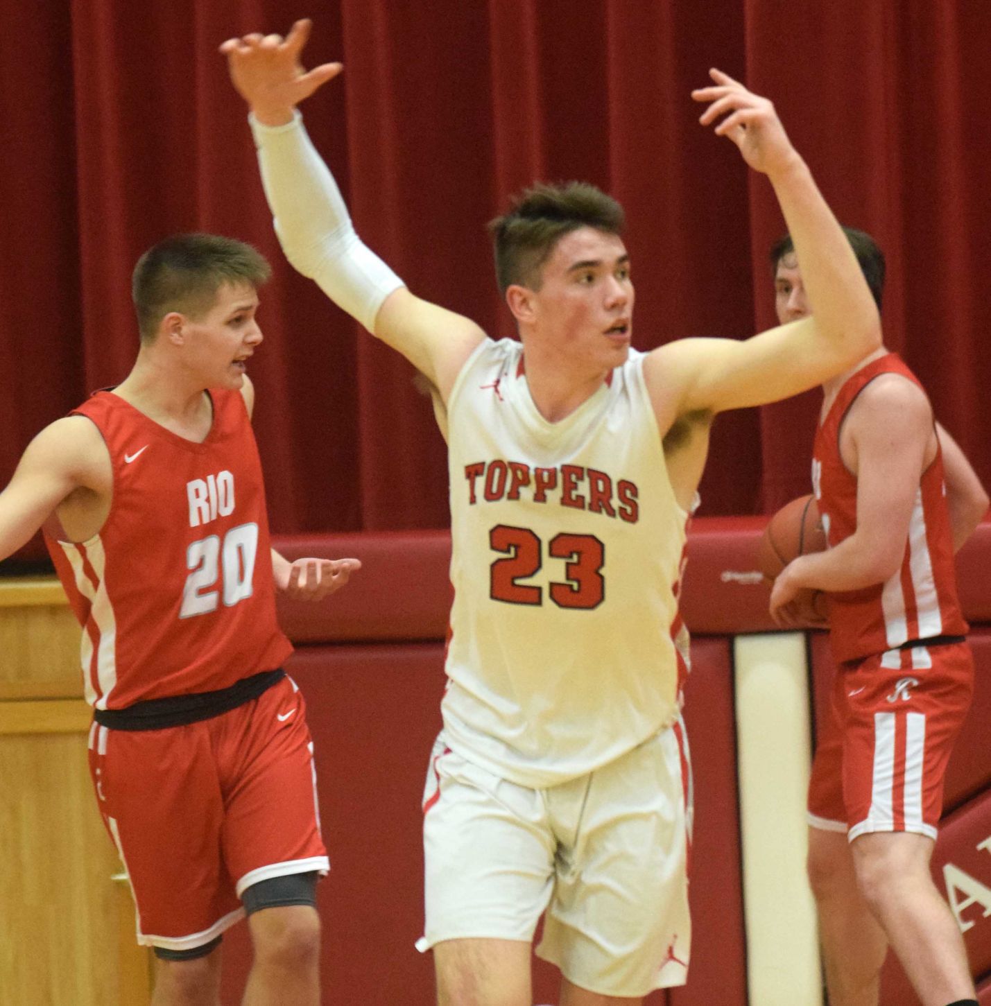 Cambria-Friesland's Griffin Hart